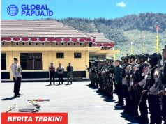Jaga Kamtibmas Kondusif, Patroli Gabungan TNI-Polri di Puncak Jaya Sita Belasan Senjata Tajam dan Senjata Angin