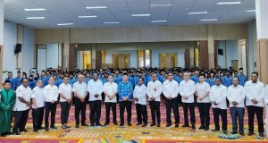 Gubernur Meki Nawipa: “Papua Tengah Butuh ASN yang Melayani, Berintegritas, dan Inovatif” dalam Penyerahan SK 919 PNS