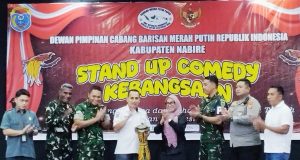 BMP RI Nabire Gelar Stand Up Comedy Kebangsaan, Permenas Maniani : “lewat tawa kita perkuat persatuan demi wujudkan papua tengah maju”