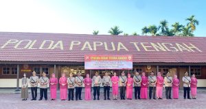 Sertijab PJU Polda Papua Tengah dan Kapolres Mimika, Kapolda Jermias : Jaga Soliditas dan Tingkatkan Profesionalisme